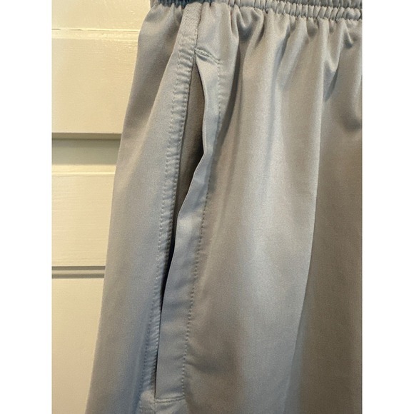 Under Armour Men's Gray Athletic Shorts Size S/P Loose Fit Gym Workout - Picture 3 of 6